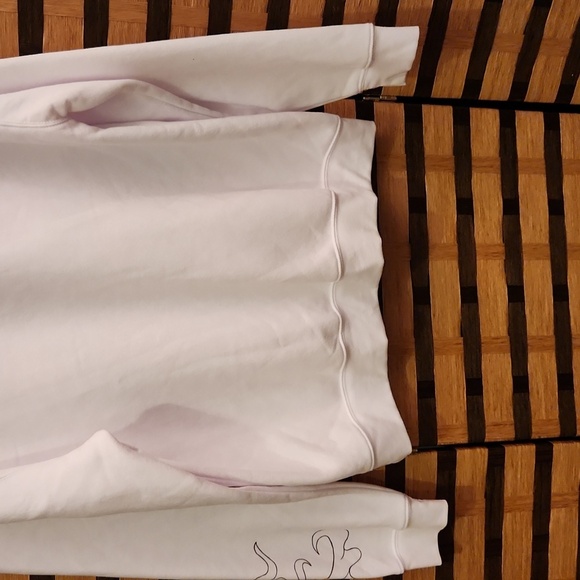 NWT! Disney nightmare sweatshirt goth - Picture 8 of 8